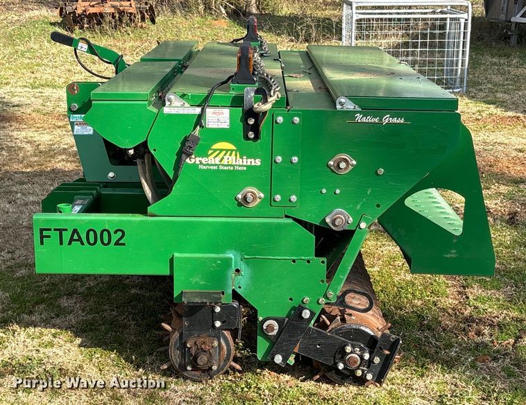 image for item ES8552 2021 Great Plains NTS2607 no-till seeder