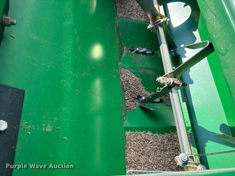 image for item ES8552 2021 Great Plains NTS2607 no-till seeder