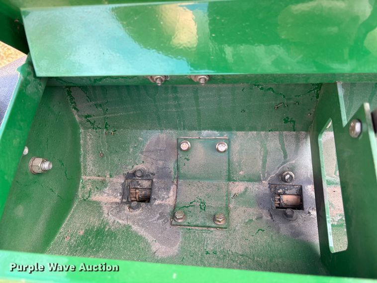 image for item ES8552 2021 Great Plains NTS2607 no-till seeder