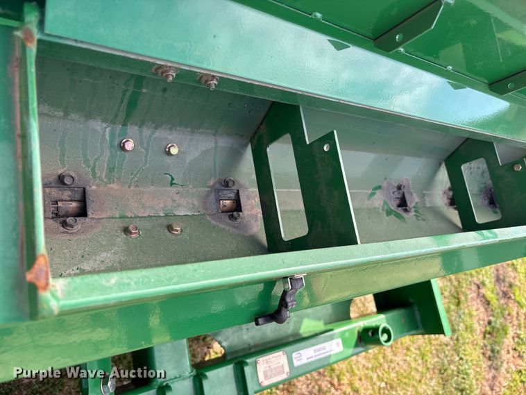 image for item ES8552 2021 Great Plains NTS2607 no-till seeder