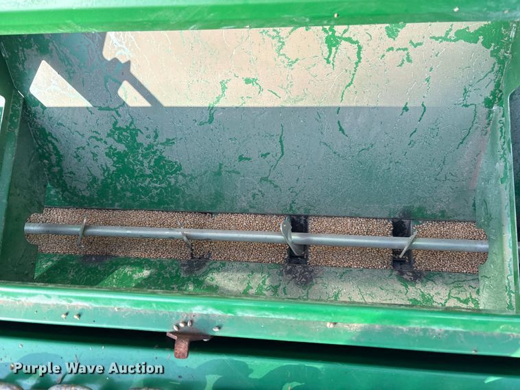 image for item ES8552 2021 Great Plains NTS2607 no-till seeder