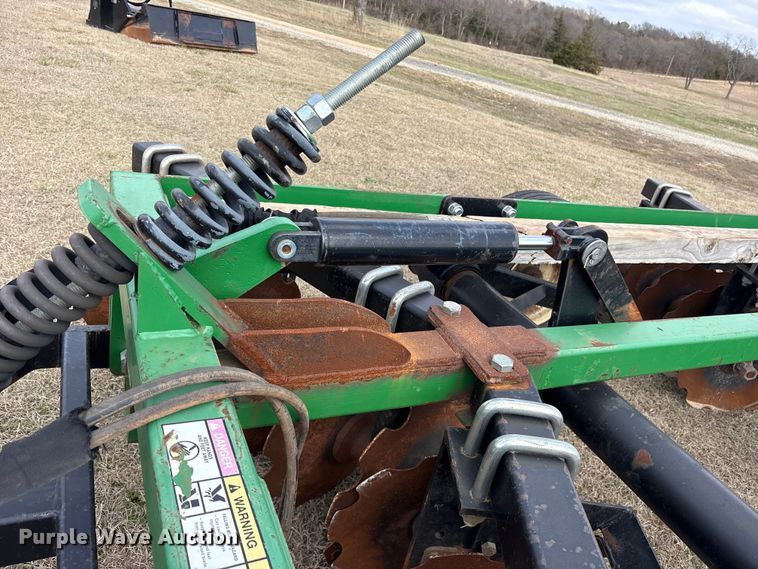 image for item ES8608 Armstrong Ag 9' tandem disc tandem disk