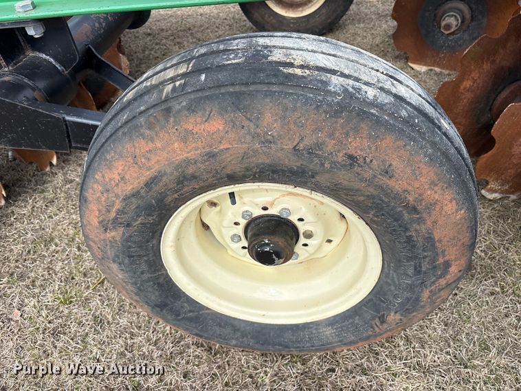 image for item ES8608 Armstrong Ag 9' tandem disc tandem disk