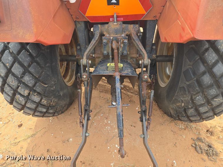 image for item ET1273 International 254 tractor