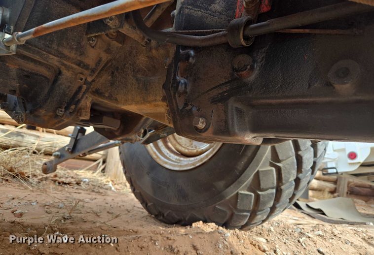 image for item ET1273 International 254 tractor