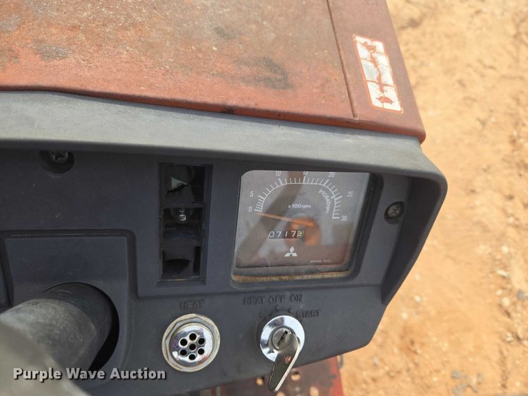 image for item ET1273 International 254 tractor