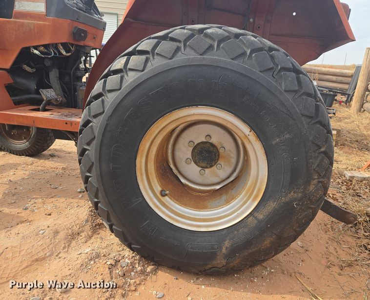 image for item ET1273 International 254 tractor