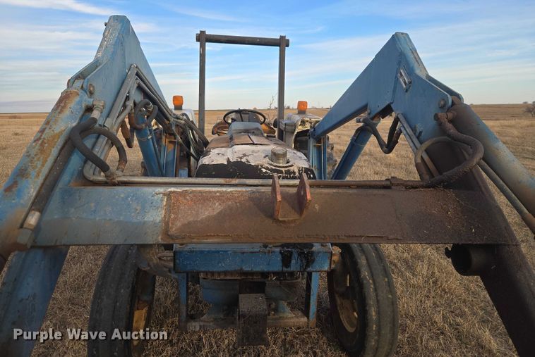 image for item ET1288 1986 Ford 4610 tractor