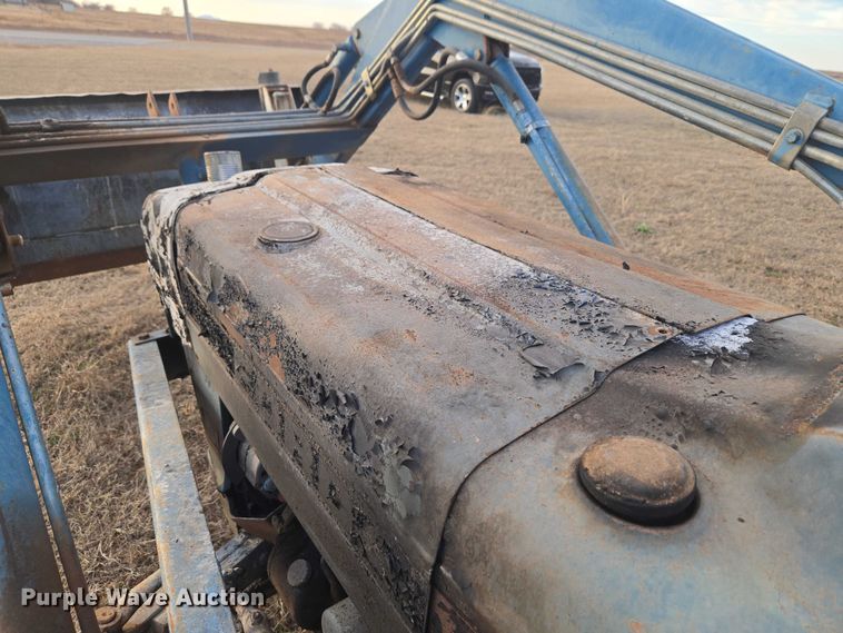 image for item ET1288 1986 Ford 4610 tractor