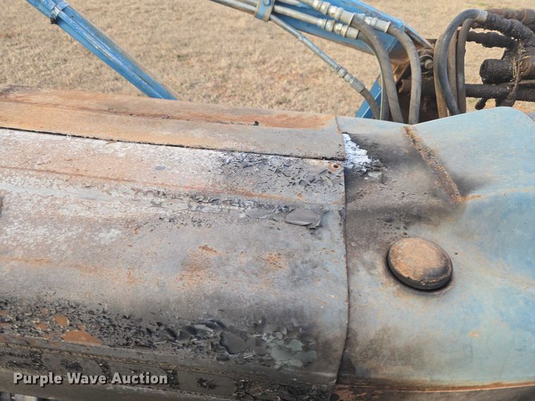 image for item ET1288 1986 Ford 4610 tractor