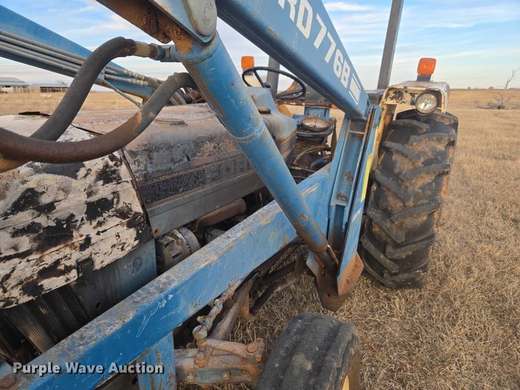 image for item ET1288 1986 Ford 4610 tractor