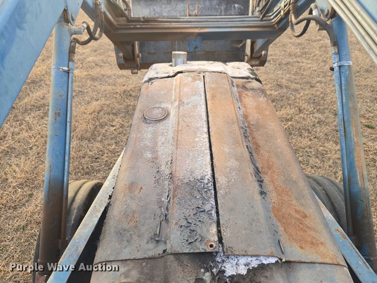 image for item ET1288 1986 Ford 4610 tractor