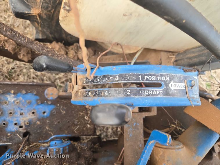 image for item ET1288 1986 Ford 4610 tractor