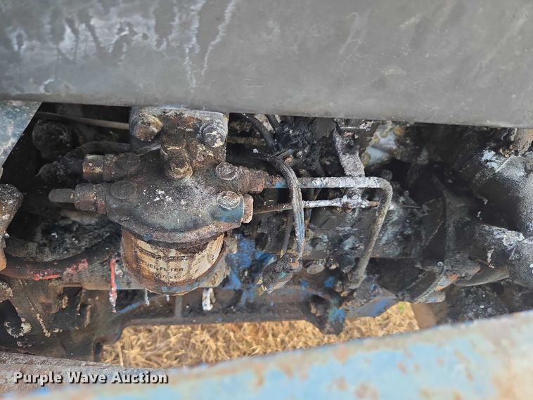 image for item ET1288 1986 Ford 4610 tractor