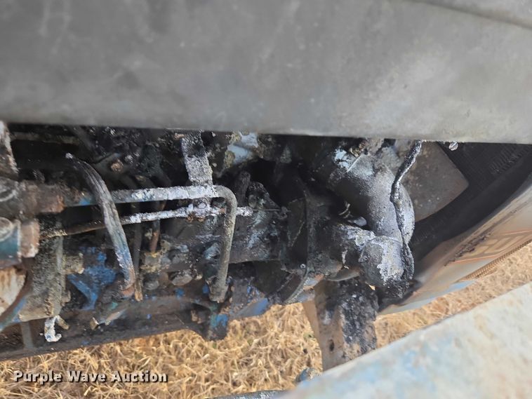 image for item ET1288 1986 Ford 4610 tractor