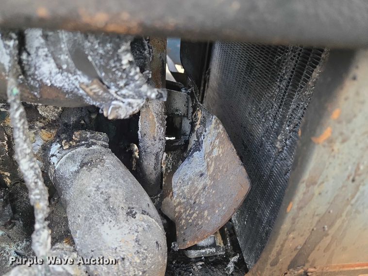 image for item ET1288 1986 Ford 4610 tractor