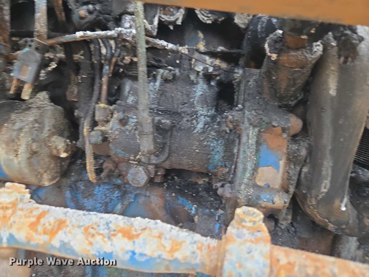 image for item ET1288 1986 Ford 4610 tractor