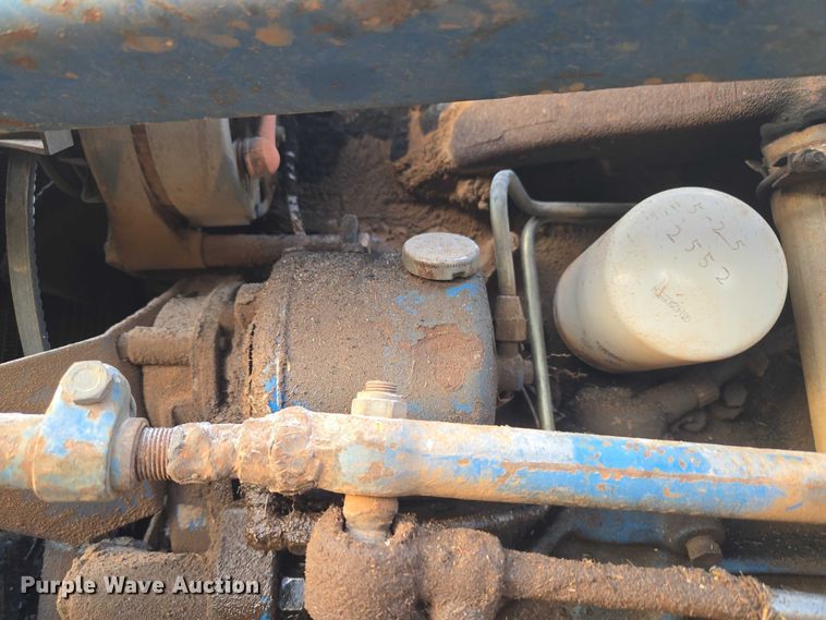 image for item ET1288 1986 Ford 4610 tractor