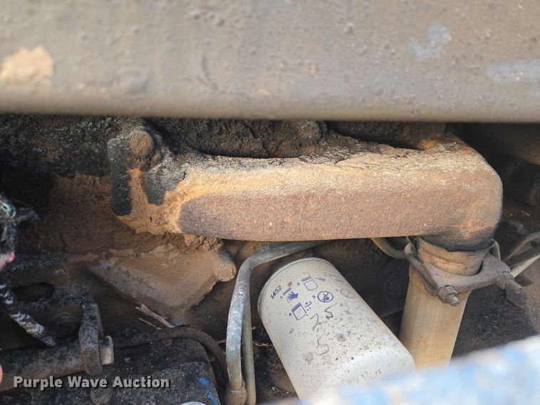 image for item ET1288 1986 Ford 4610 tractor