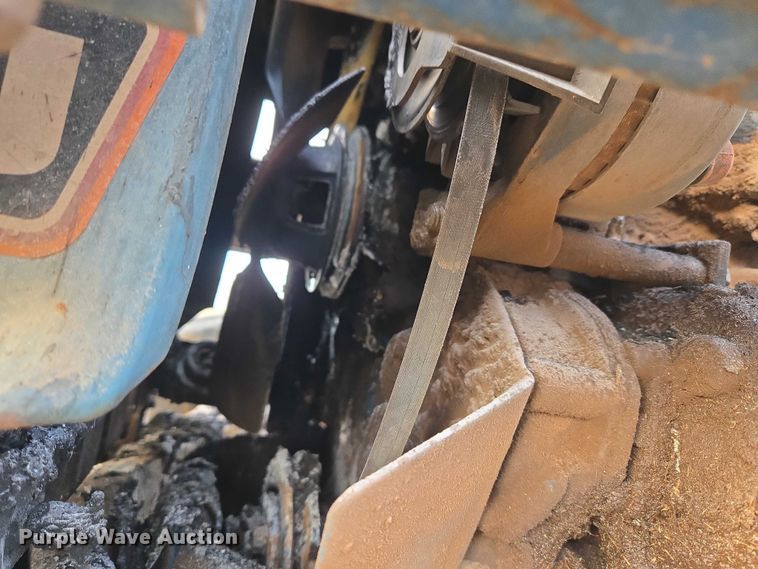 image for item ET1288 1986 Ford 4610 tractor