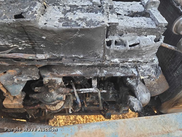 image for item ET1288 1986 Ford 4610 tractor