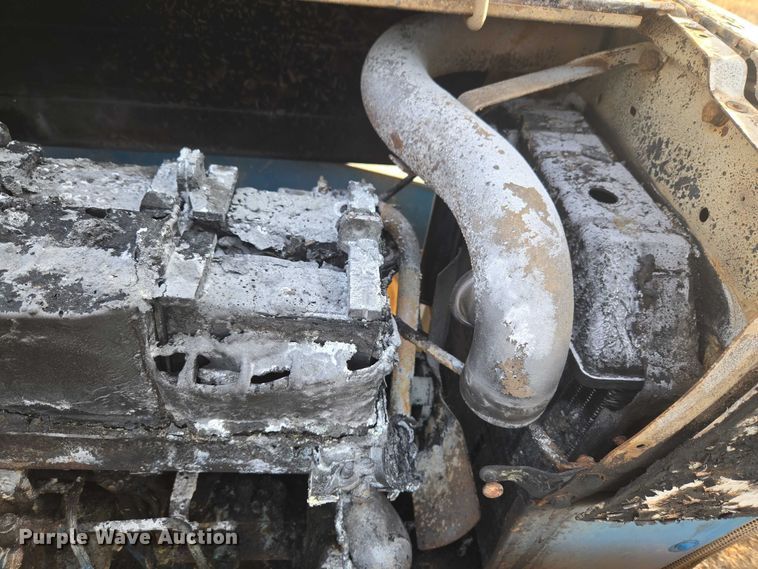 image for item ET1288 1986 Ford 4610 tractor