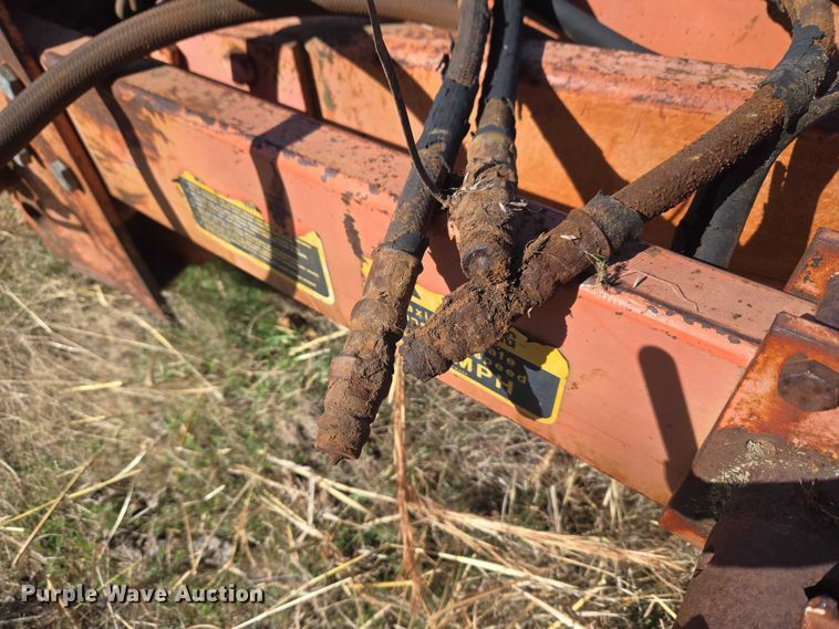 image for item ET1296 Chiselvator 1400 field cultivator