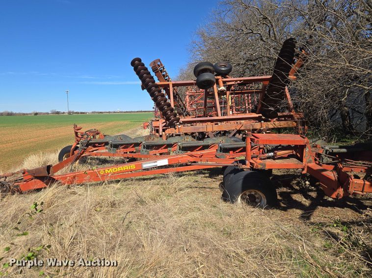 image for item ET1298 Morris Melroe 1020  plow