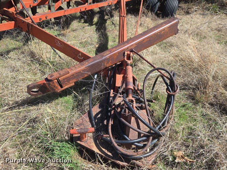 image for item ET1298 Morris Melroe 1020  plow