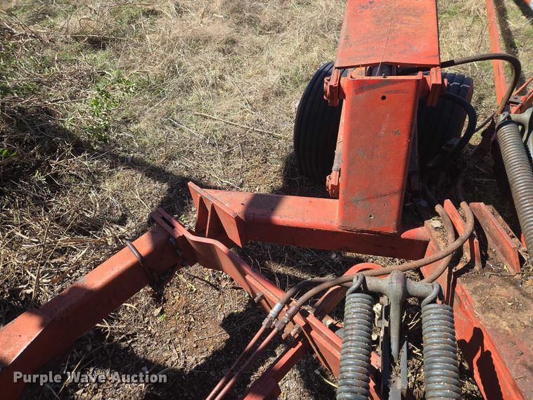 image for item ET1298 Morris Melroe 1020  plow