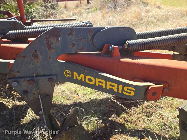 image for item ET1298 Morris Melroe 1020  plow