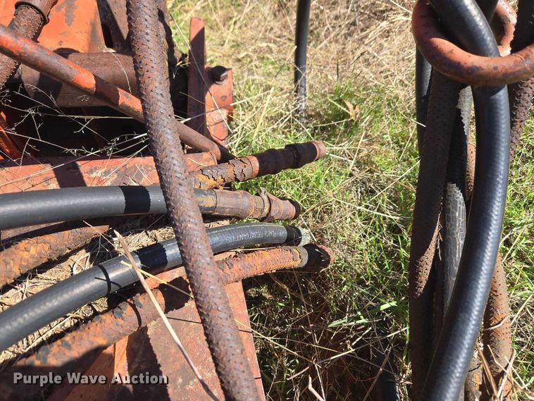 image for item ET1298 Morris Melroe 1020  plow