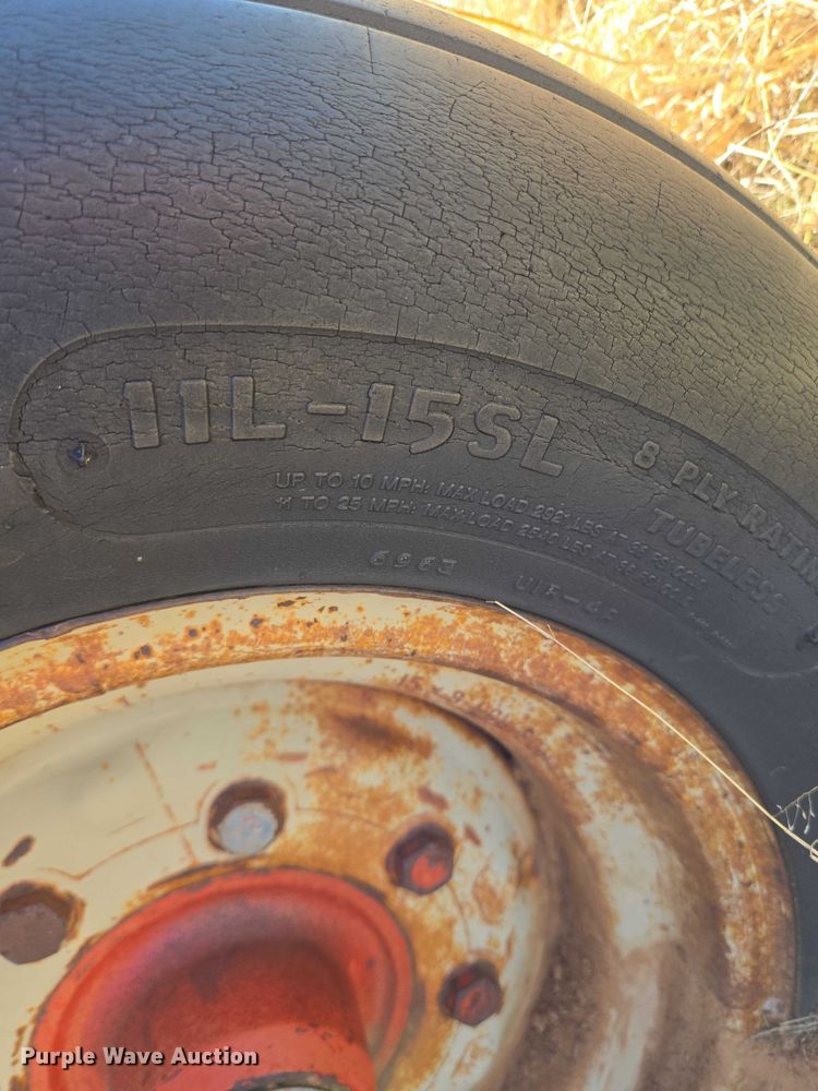 image for item ET1298 Morris Melroe 1020  plow