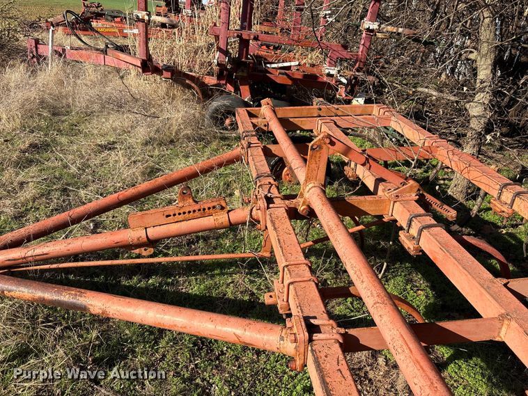 image for item ET1299 Allis-Chalmers 13 chisel