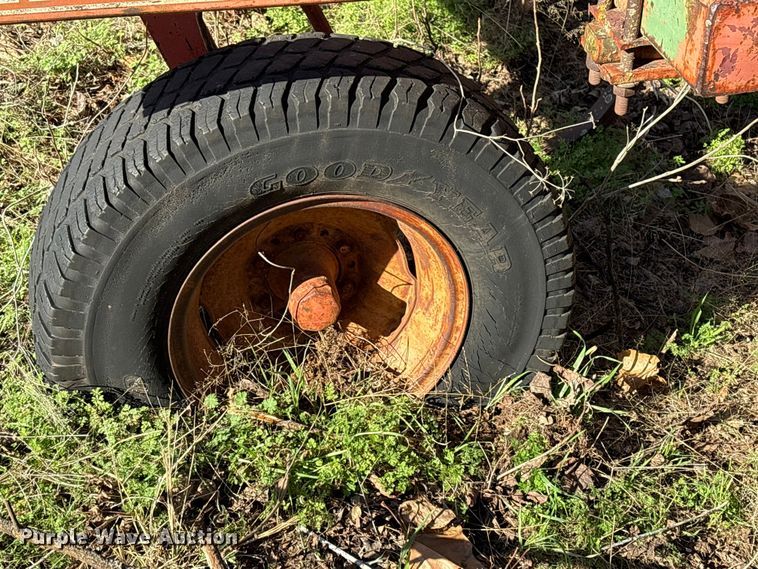 image for item ET1299 Allis-Chalmers 13 chisel