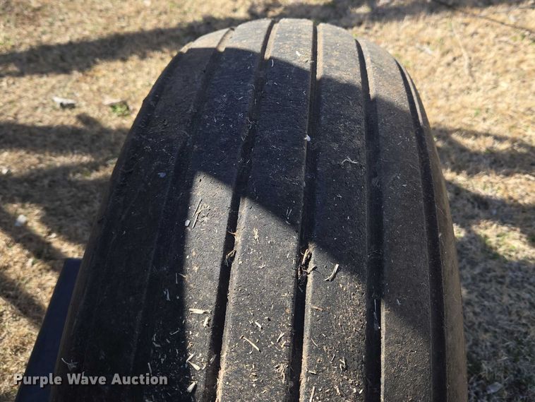 image for item ET1317 Wylie Manufacturing 8420 turf sprayer