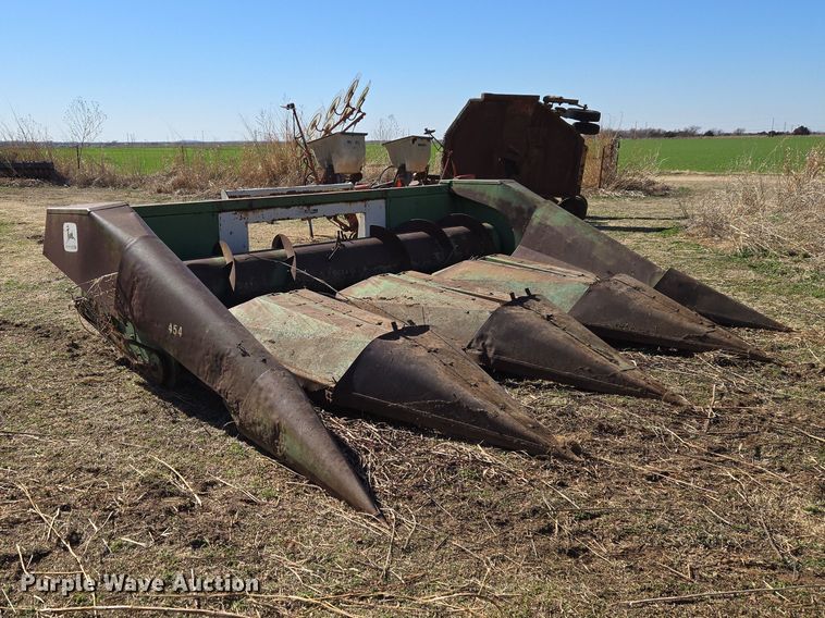 image for item ET1319 John Deere 454 all-crop head