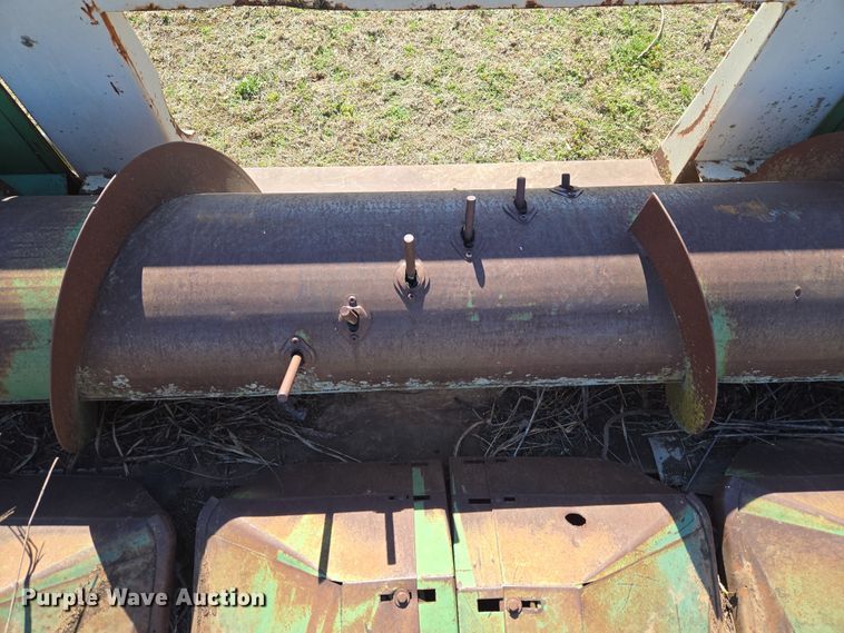 image for item ET1319 John Deere 454 all-crop head