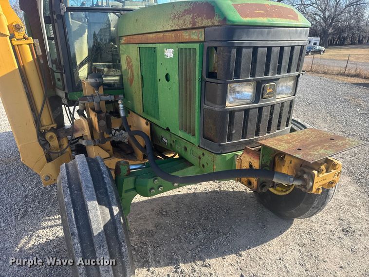 image for item ET1568 2002 John Deere 6405 tractor