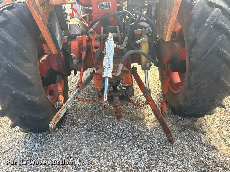 image for item ET1572 Case 1190 tractor