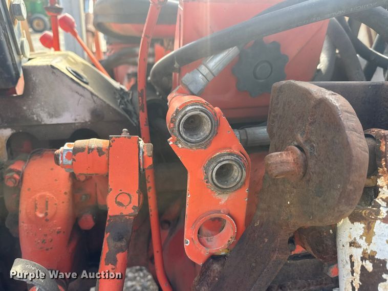 image for item ET1572 Case 1190 tractor