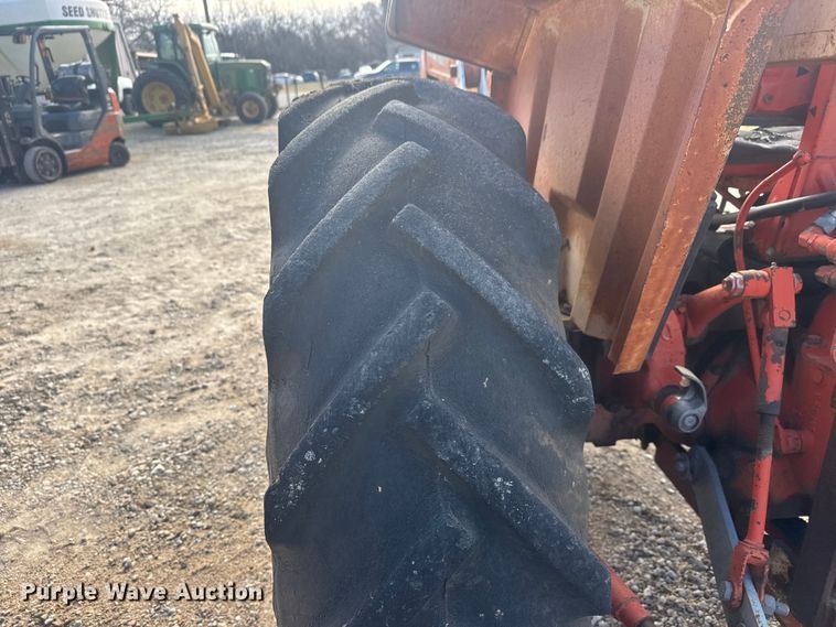 image for item ET1572 Case 1190 tractor