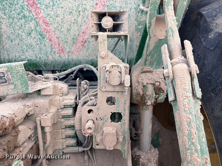 image for item EU4835 2019 John Deere 8245R MFWD tractor