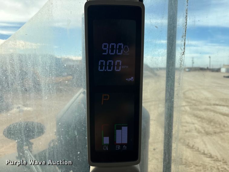 image for item EU4835 2019 John Deere 8245R MFWD tractor