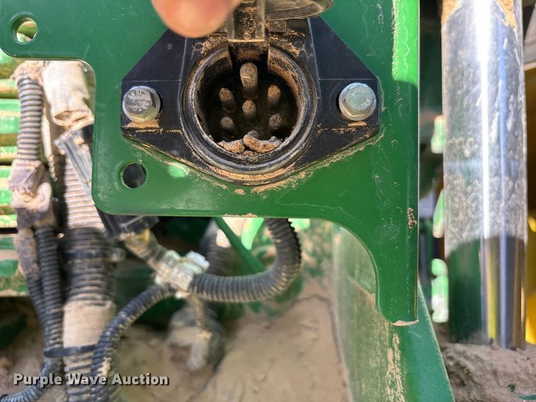 image for item EU4839 2018 John Deere 8245R MFWD tractor