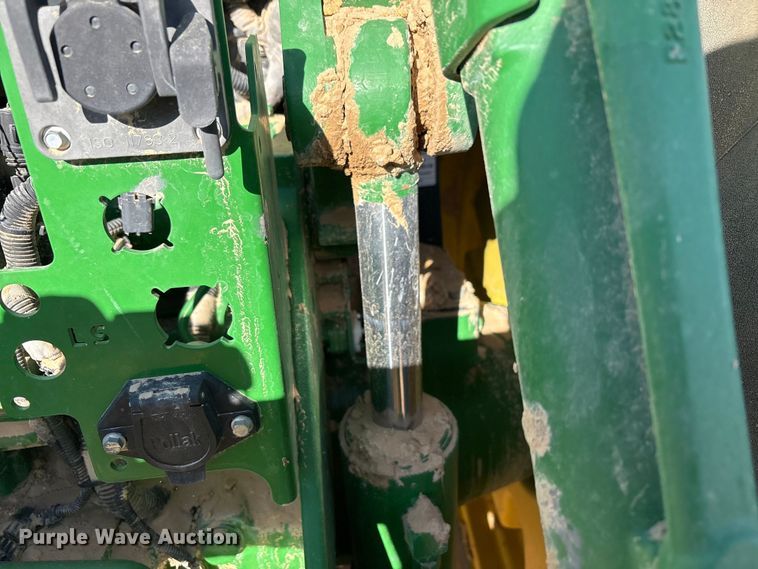 image for item EU4839 2018 John Deere 8245R MFWD tractor