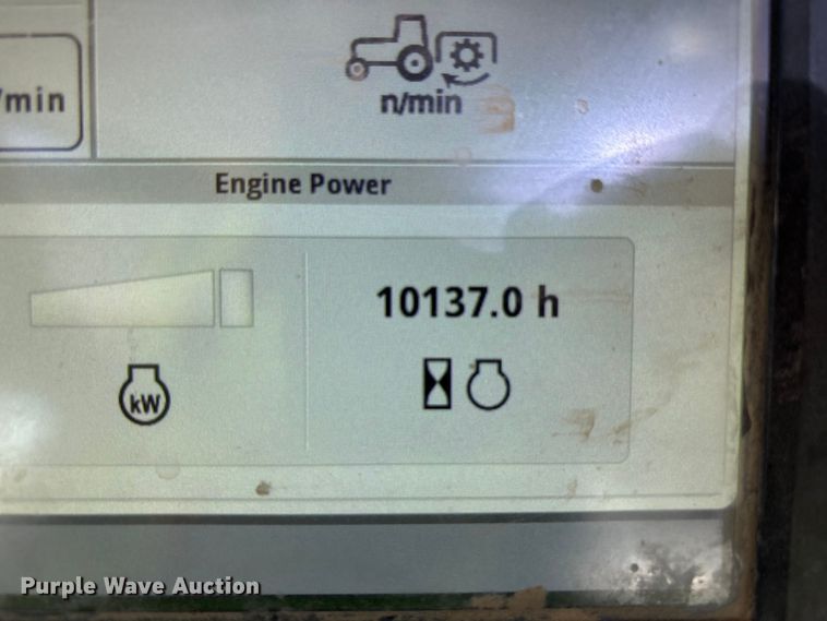 image for item EU4839 2018 John Deere 8245R MFWD tractor