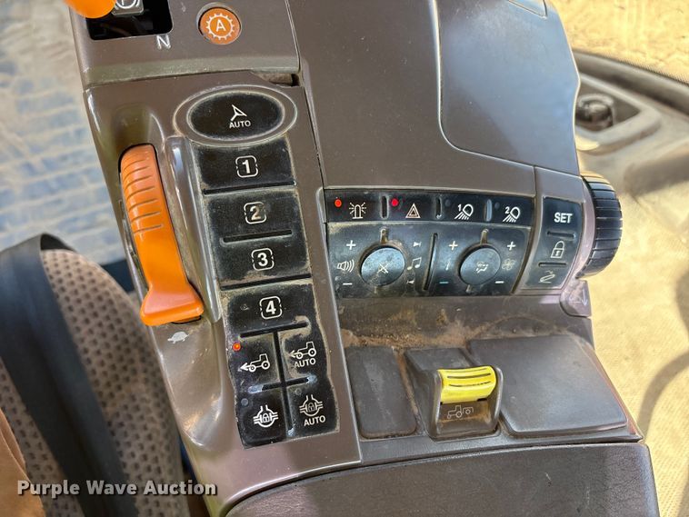 image for item EU4839 2018 John Deere 8245R MFWD tractor