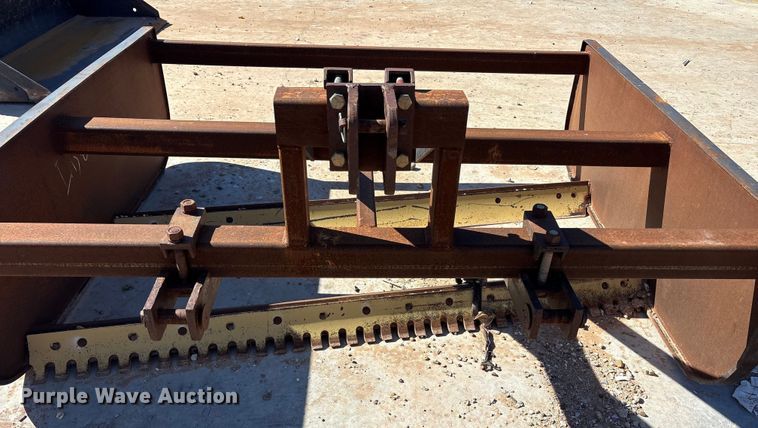 image for item EU4880 Shop built box blade