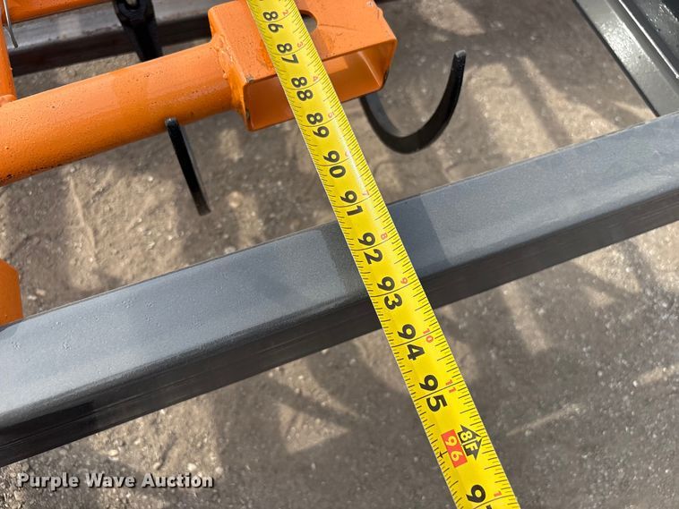 image for item EV2735 2025 Arteer ACG-10 skid steer bale accumulator grapple